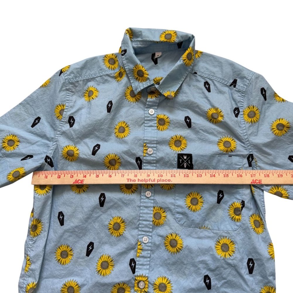 This Wild Life Cotton Button Front Shirt Top Men's Small Blue Yellow Sunflower - Picture 7 of 8